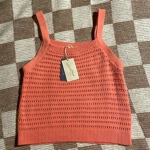 Peachy pink NWT sweater tank